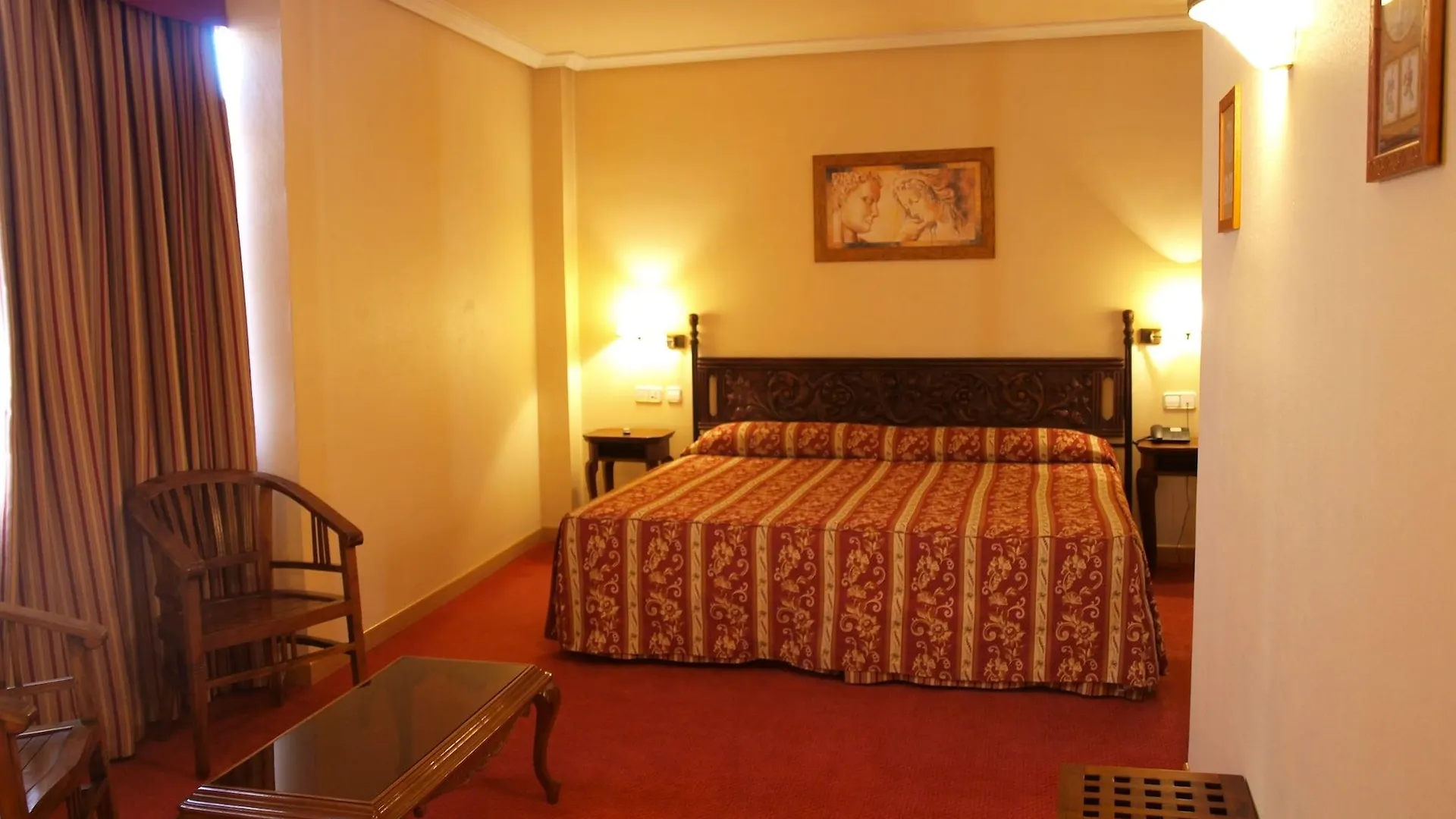 Hotel Don Luis Madrid 3*,  Spagna